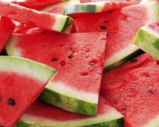 Динята (пъпешите) – освежителна храна за сърцето