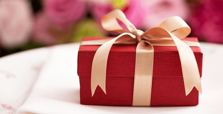 Сватбени подаръци