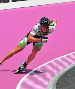 Акрилни спортни настилки – стандарти, монтаж и поддръжка