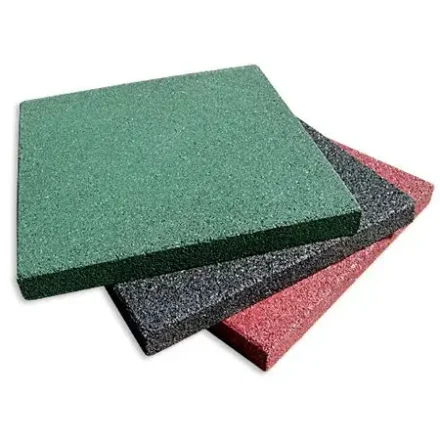 Детската безопасност в спорта: Баланс между активност и защита